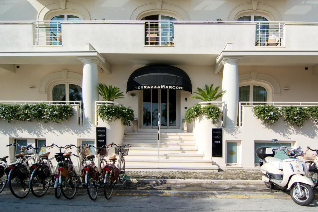 Terrazza Marconi Hotel&Spamarine Σενιγκάλια Εξωτερικό φωτογραφία