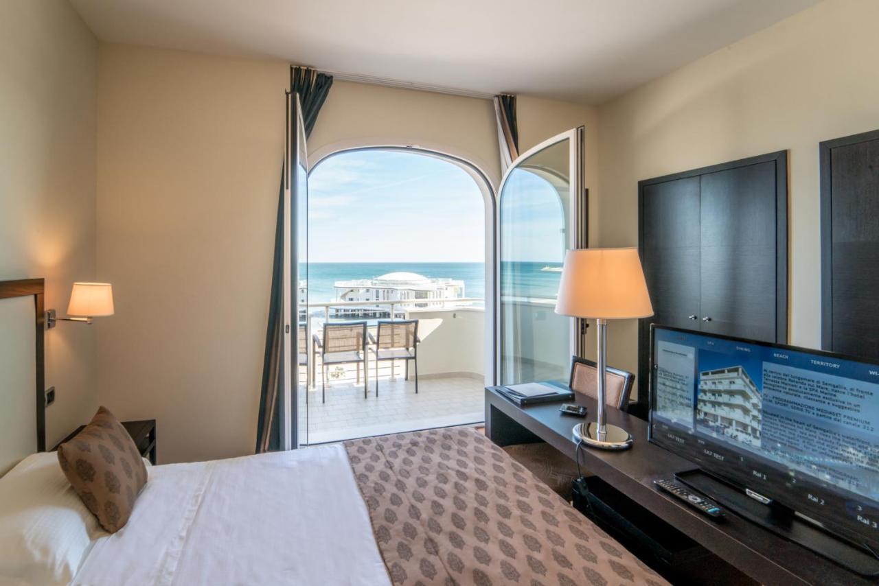 Terrazza Marconi Hotel&Spamarine Σενιγκάλια Εξωτερικό φωτογραφία
